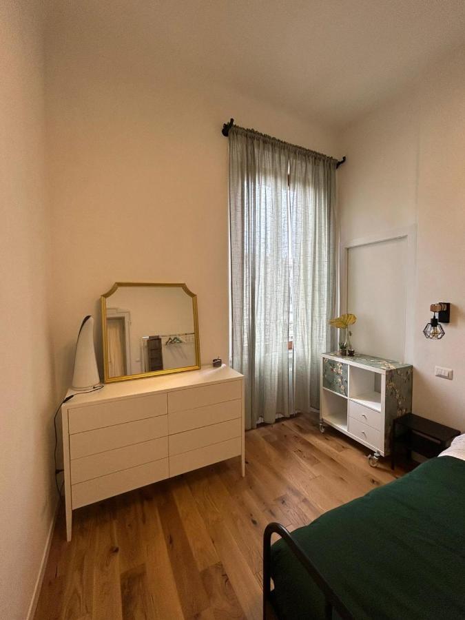 Gam Gam Isola Room Rent Мілан Екстер'єр фото